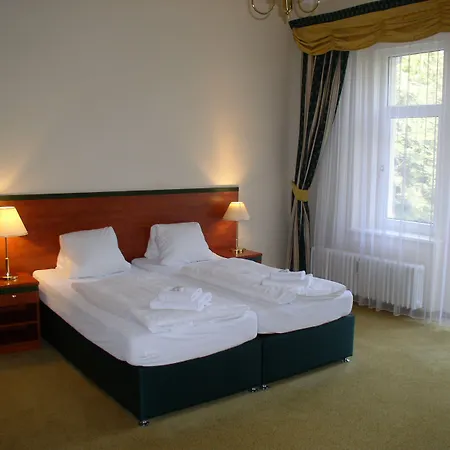 Готель Rezidence Gloria 3*