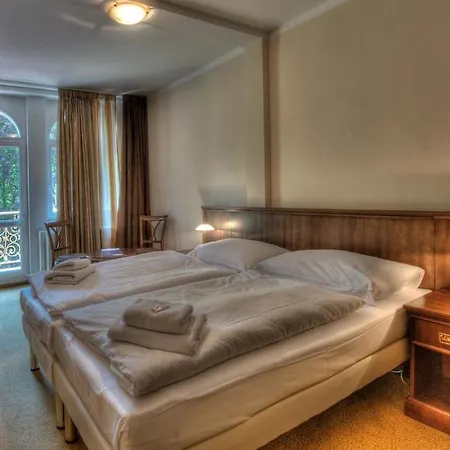 Rezidence Gloria Маріанські Лазні